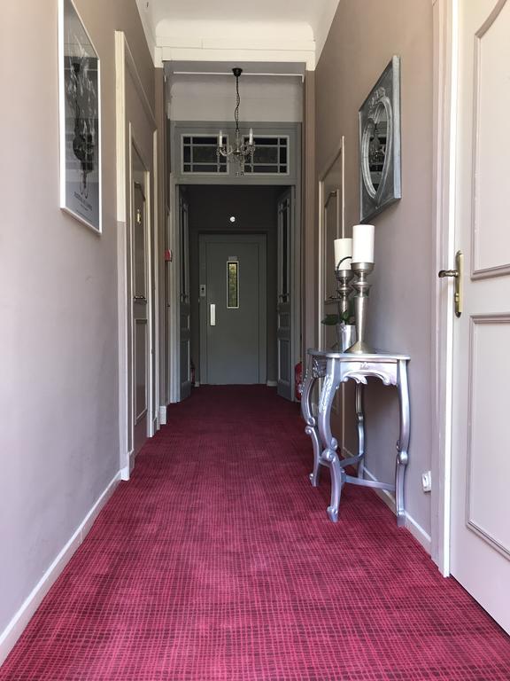 Hotel Oxford Кан Екстериор снимка