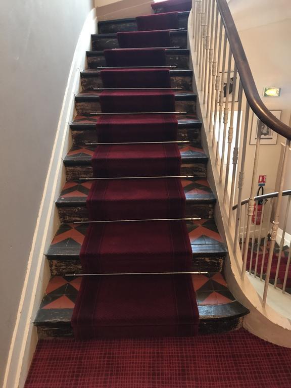 Hotel Oxford Кан Екстериор снимка